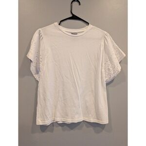 GAP White Eyelet Sleeve T‎ Shirt Women's Size Medium Casual Top